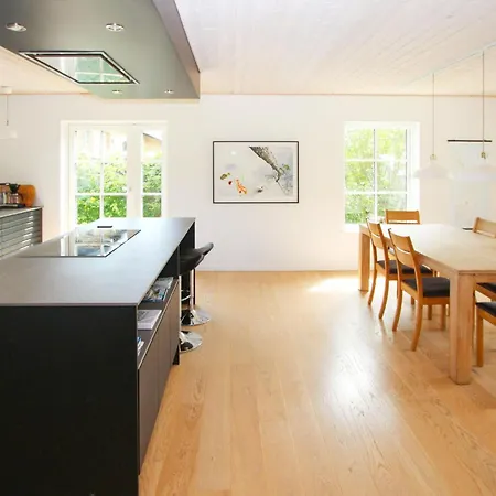 Gorgeous In Samso With Wifi Holiday home *